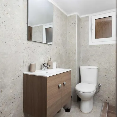 Three Bedroom At A Prefect Location 公寓 *