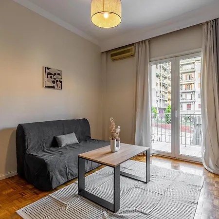 Apartment Three Bedroom At A Prefect Location Thessaloniki